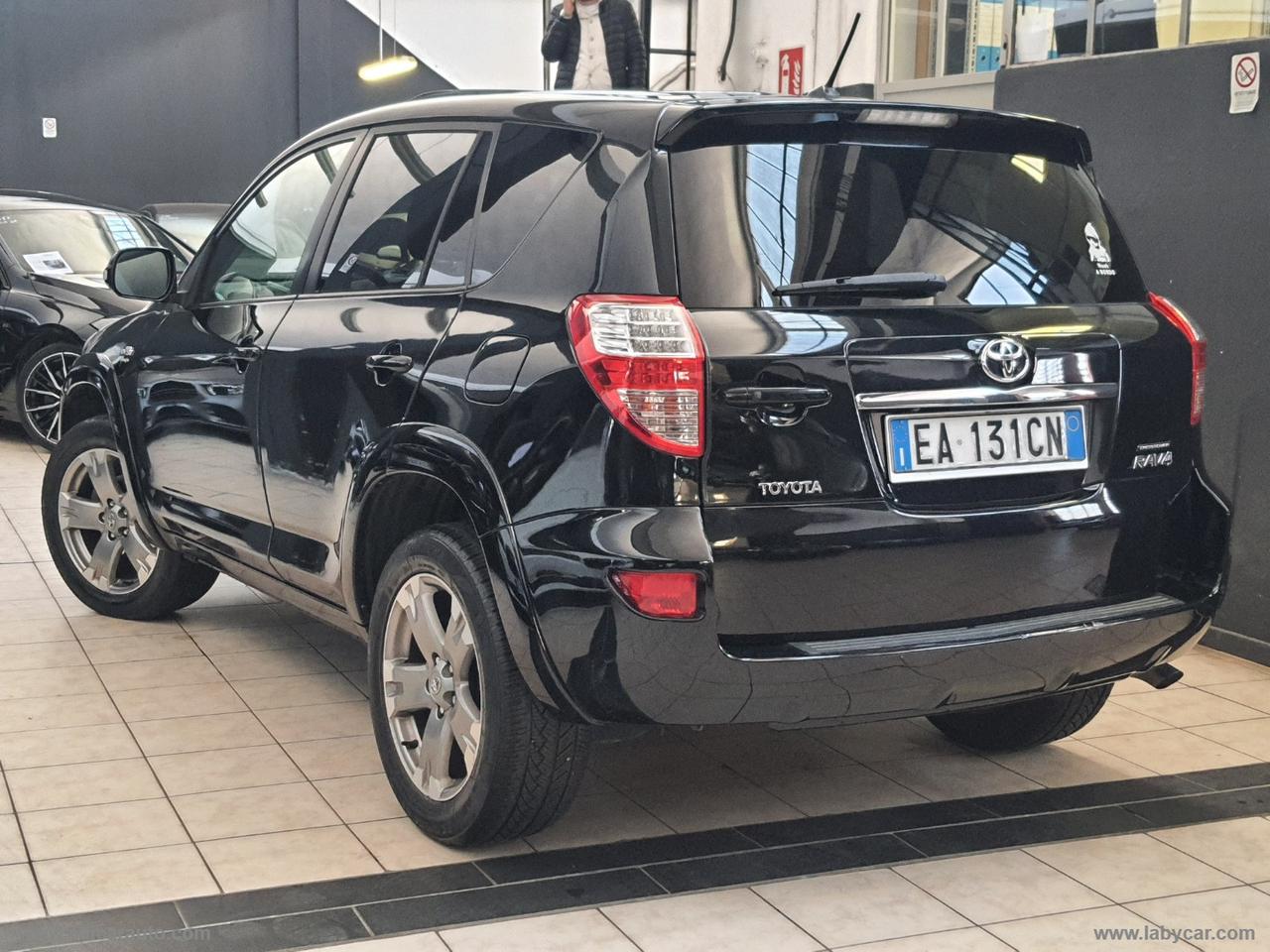 TOYOTA RAV4 Crossover 2.2 D-Cat A/T 150CV