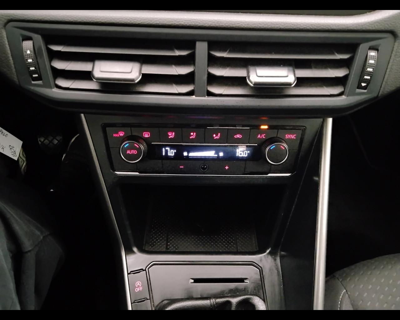 VOLKSWAGEN Polo VI 2017 - Polo 5p 1.0 evo Comfortline 80cv