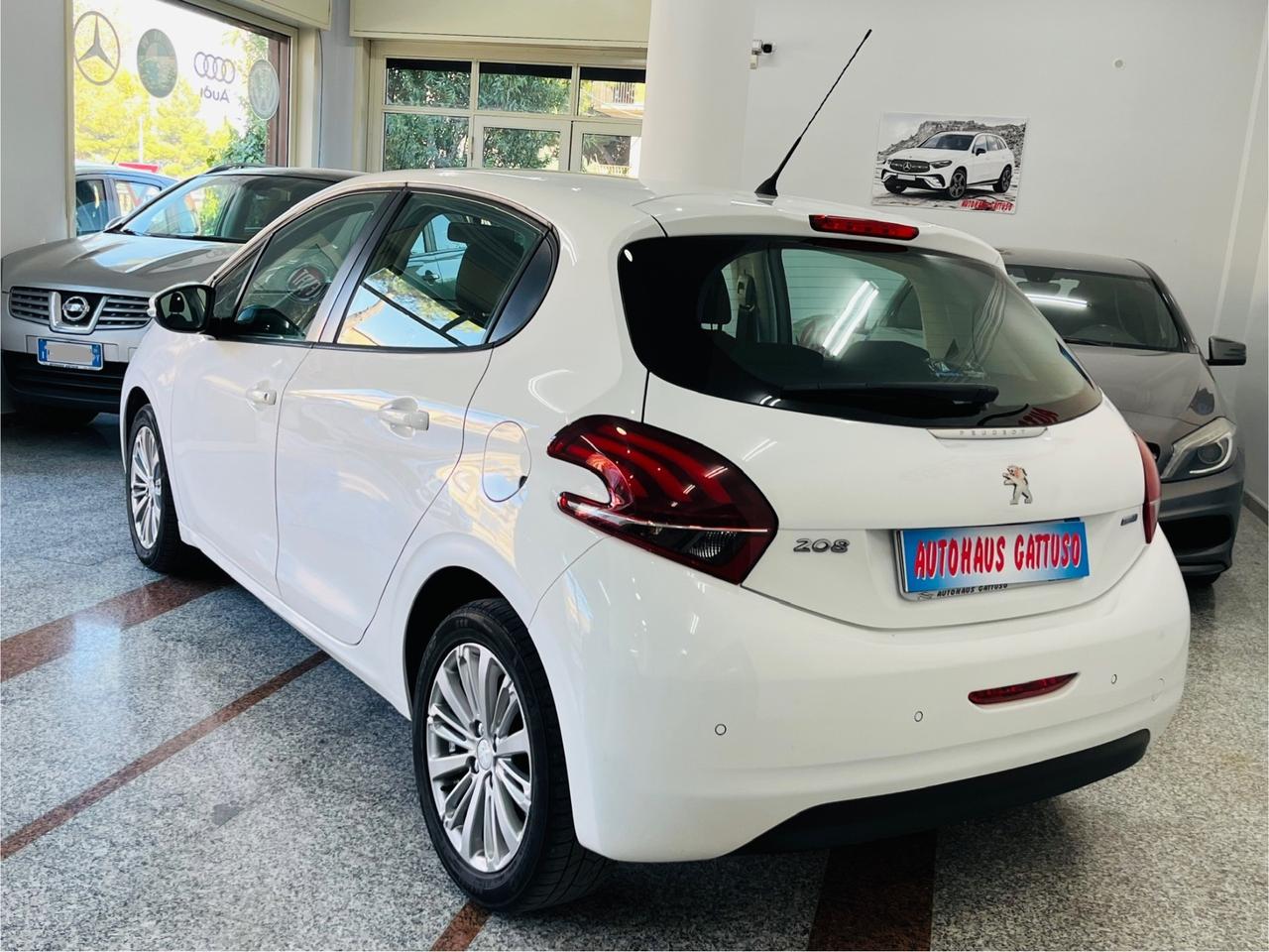 Peugeot 208 Allure 1.6 HDI 75cv anno 2015 fine italiana