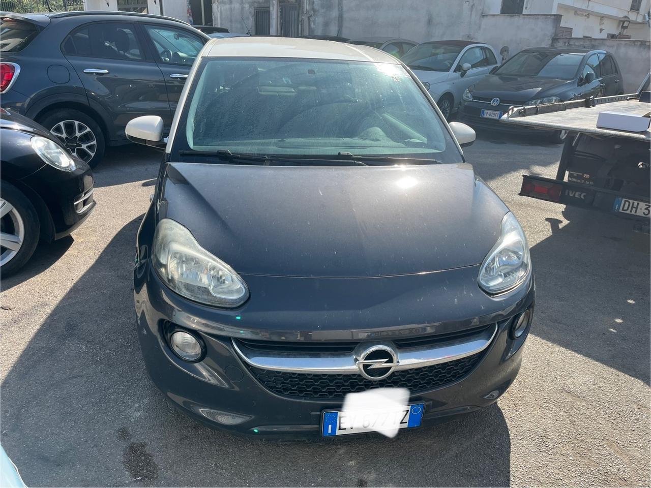 Opel Adam 1.2 70 CV White/Black Link