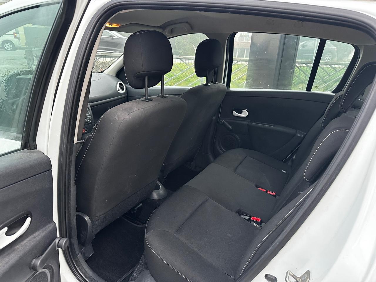 Renault Clio 1.2 16V 5 porte GPL Dynamique