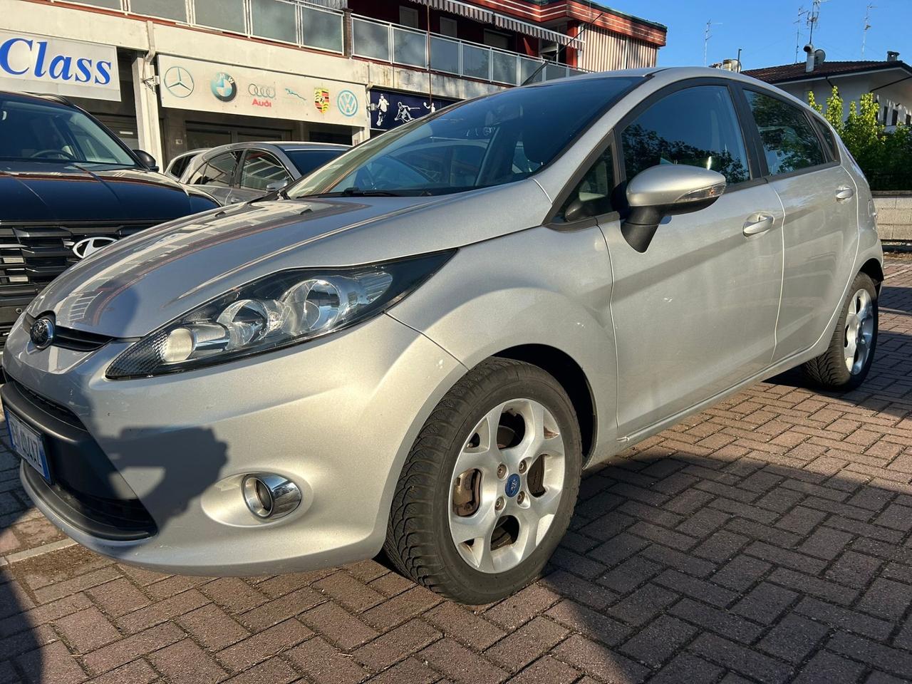 Ford Fiesta 1.4 5 porte Bz.- GPL Titanium