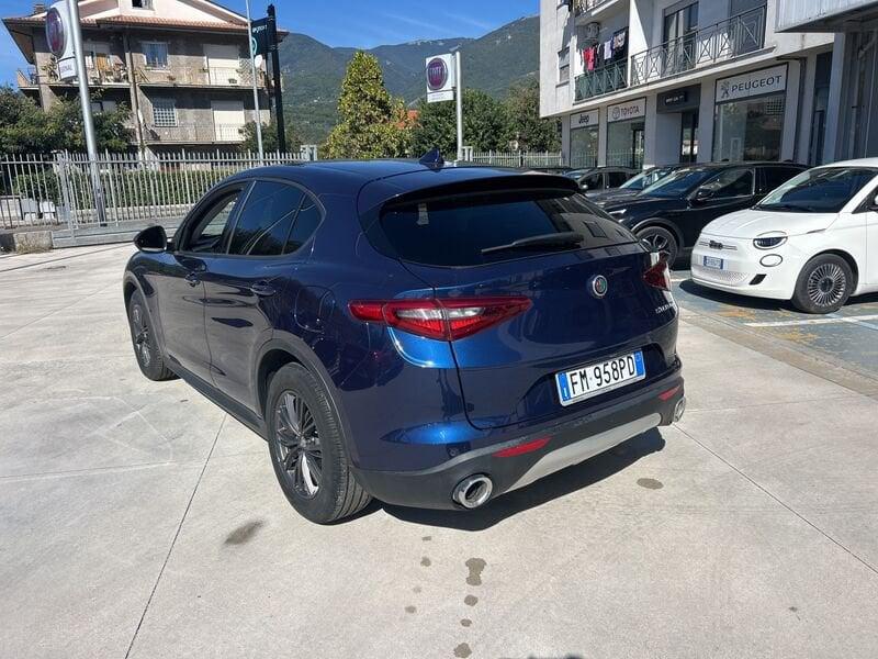 Alfa Romeo Stelvio 2017 2.2 t Executive rwd 180cv auto