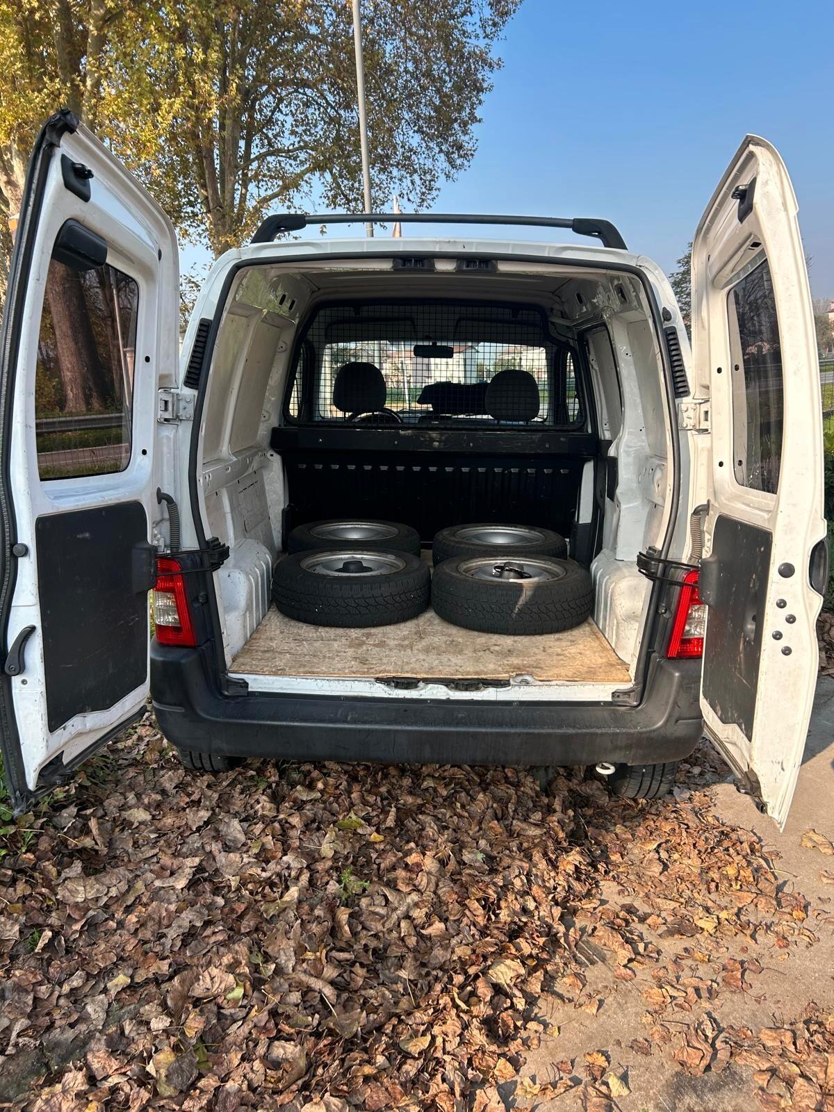 Citroen Berlingo 1.6 HDi 75CV 3p. 18 First Van