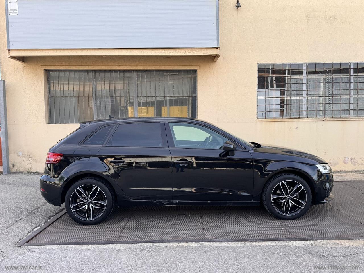 AUDI A3 SPB 30 TDI S tronic Sport