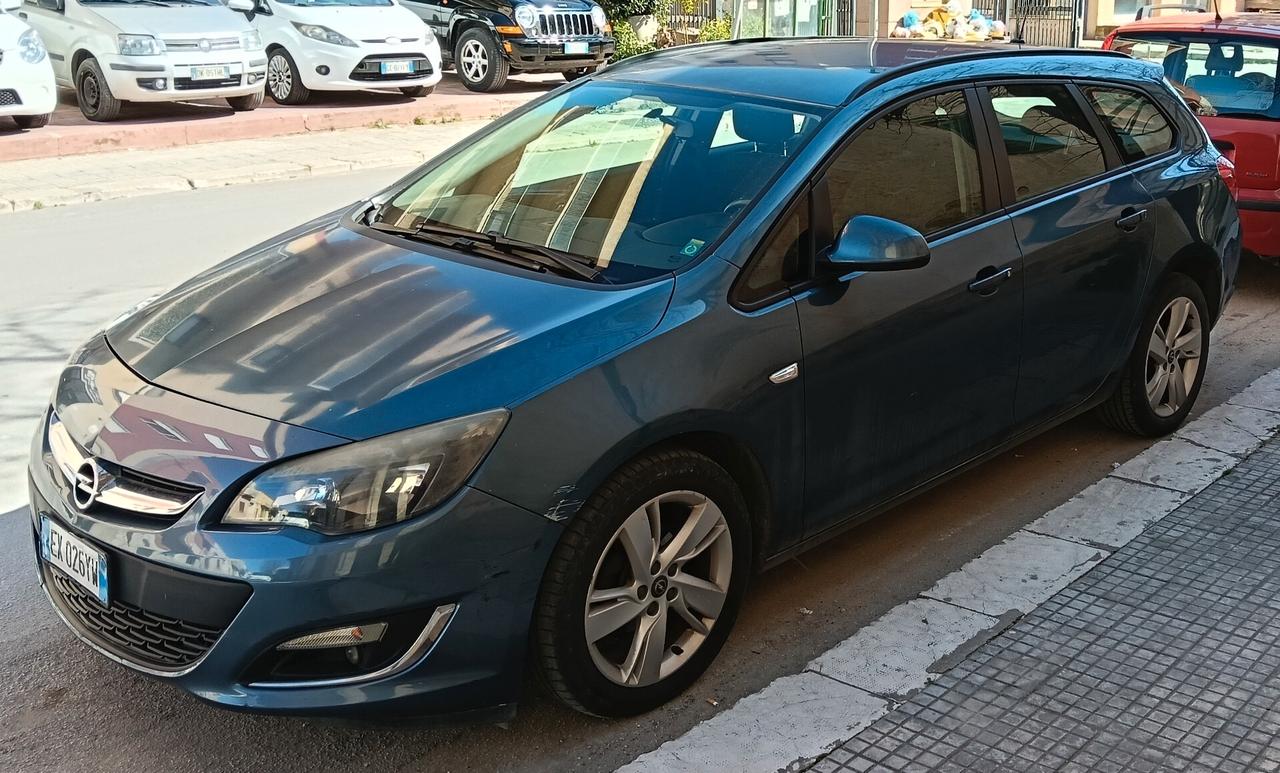 Opel Astra 1.4 Turbo 140CV Sports Tourer GPL Tech Elective