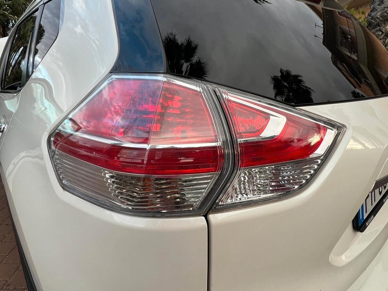 Nissan X-Trail 1.6 dCi 2WD Tekna