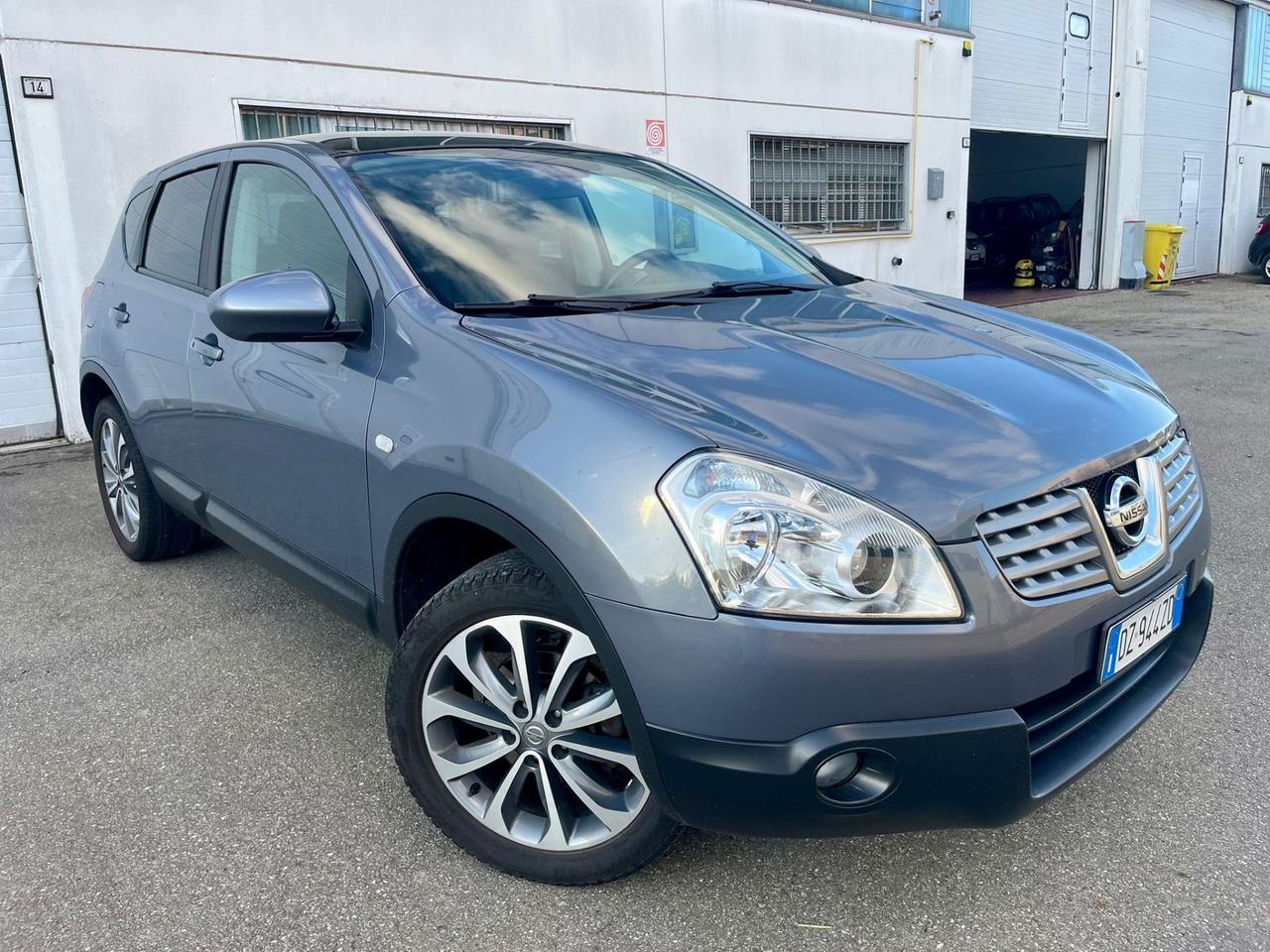 Nissan Qashqai 1.6benz 2009 120.000km perfetta