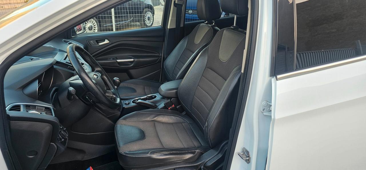 Ford Kuga 2.0 TDCI 140 CV 2WD