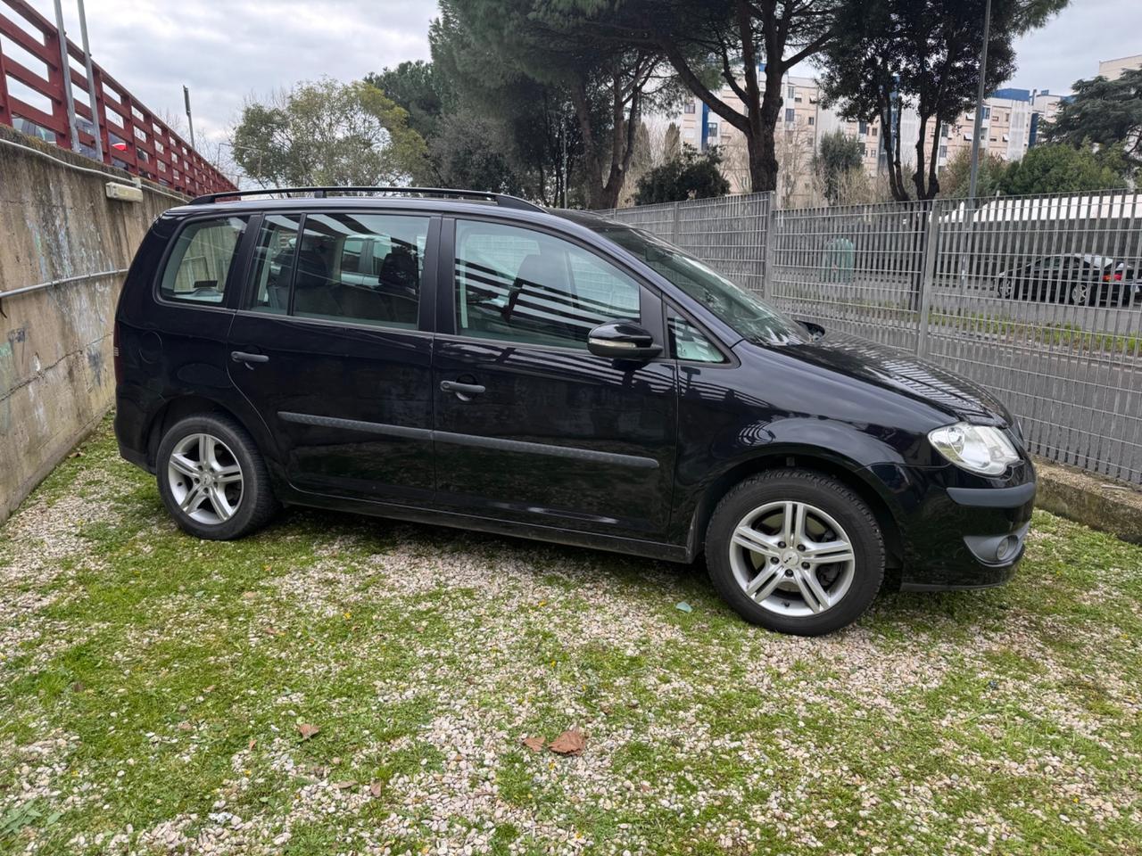 Volkswagen Touran 1.4 16V TSI 150CV Trendline Ecofuel