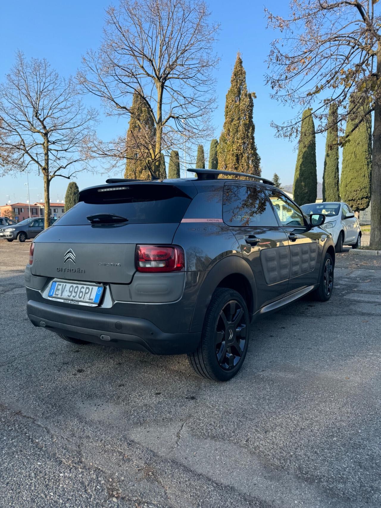 Citroen C4 Cactus 1.2 Shine Edition