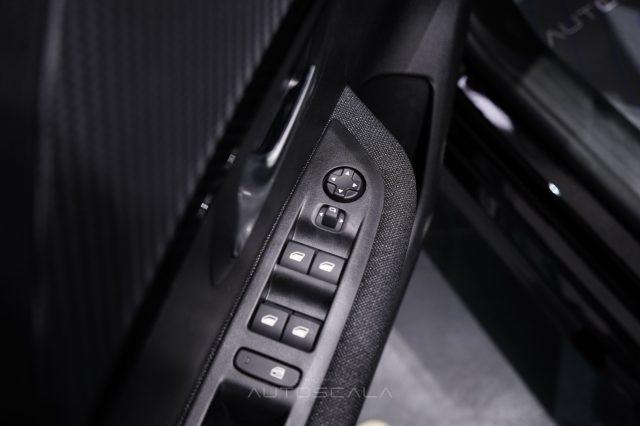 PEUGEOT 208 1.2 Hybrid 110cv e-DCS6 Style