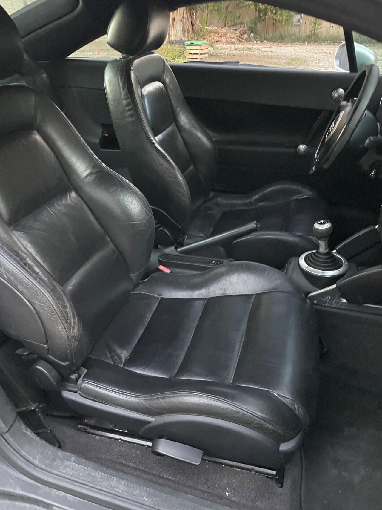 Audi TT Coupé 1.8 T 20V 179 CV cat