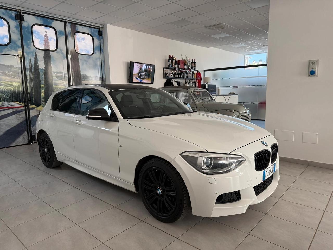 Bmw 116 116d 5p. Msport