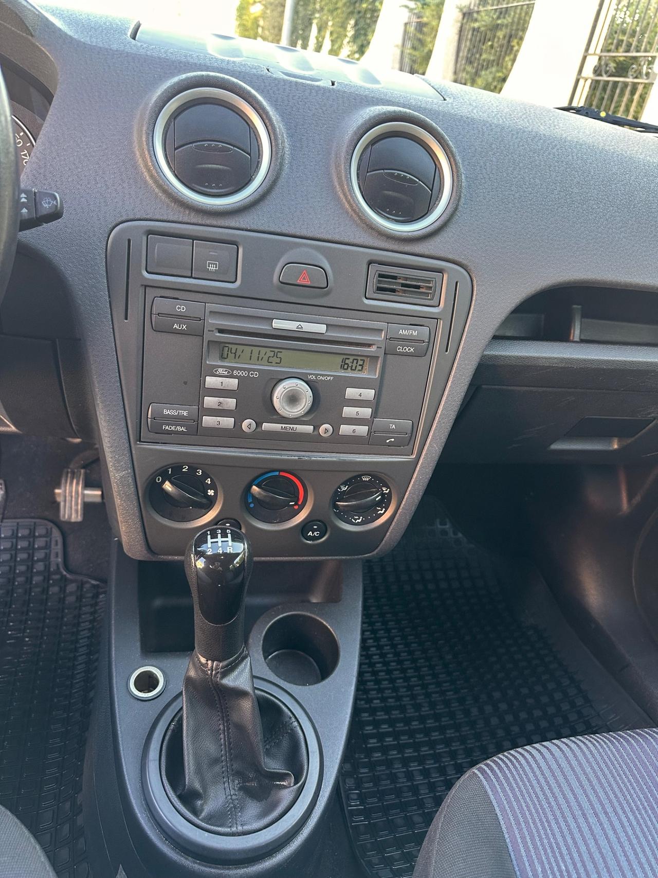 Ford Fusion 1.4 16V 5p. Collection