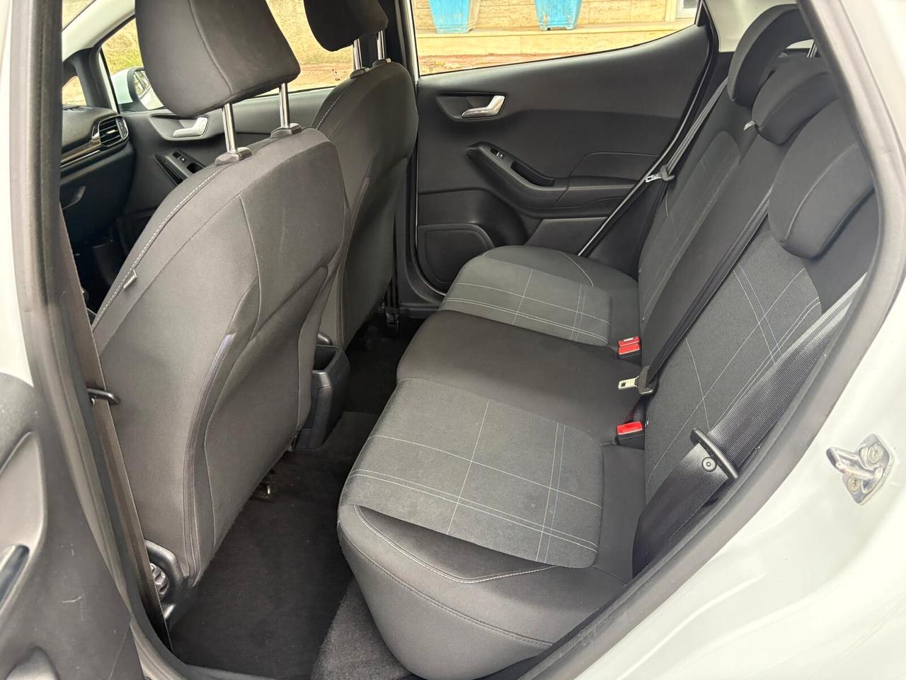 Ford Fiesta 1.5 EcoBlue 5 porte Connect