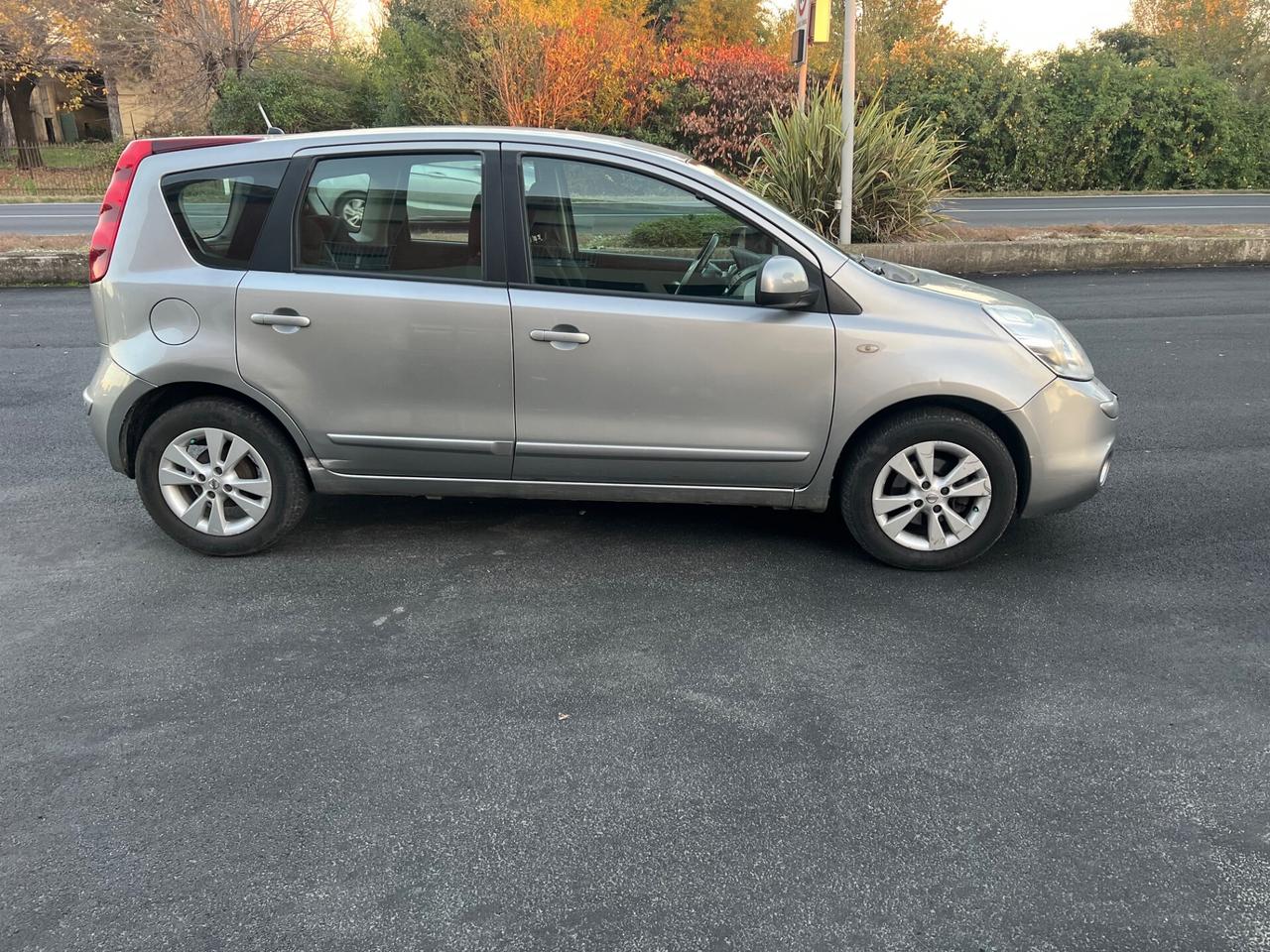 Nissan Note 1.5 dCi 86CV Tekna
