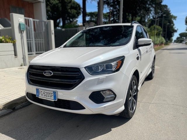 Ford Kuga 2.0 TDCI 180 CV S&S 4WD Powershift ST-Line