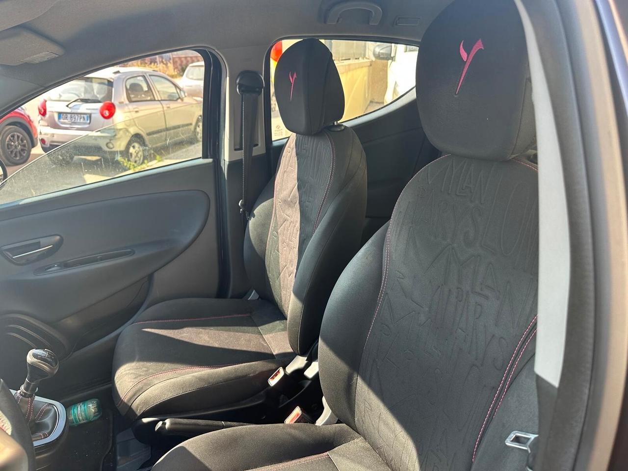 Lancia Ypsilon 1.3 DIESEL 120MILA KM