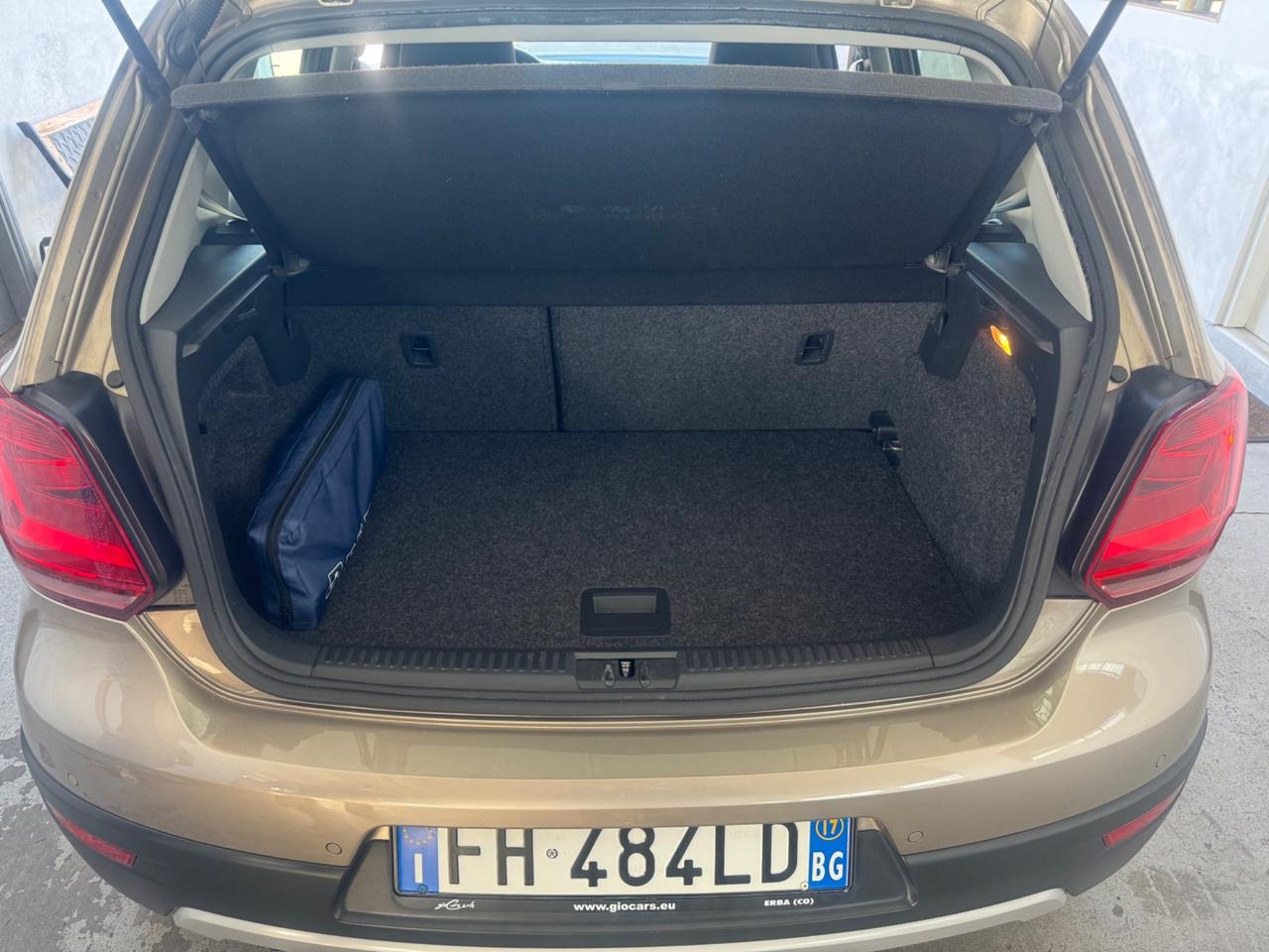 Volkswagen Polo Cross 1.2 TSI DSG BlueMotion Technology