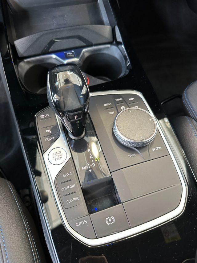 BMW 118 i Msport Auto - LED - 18" - Camera - Carplay