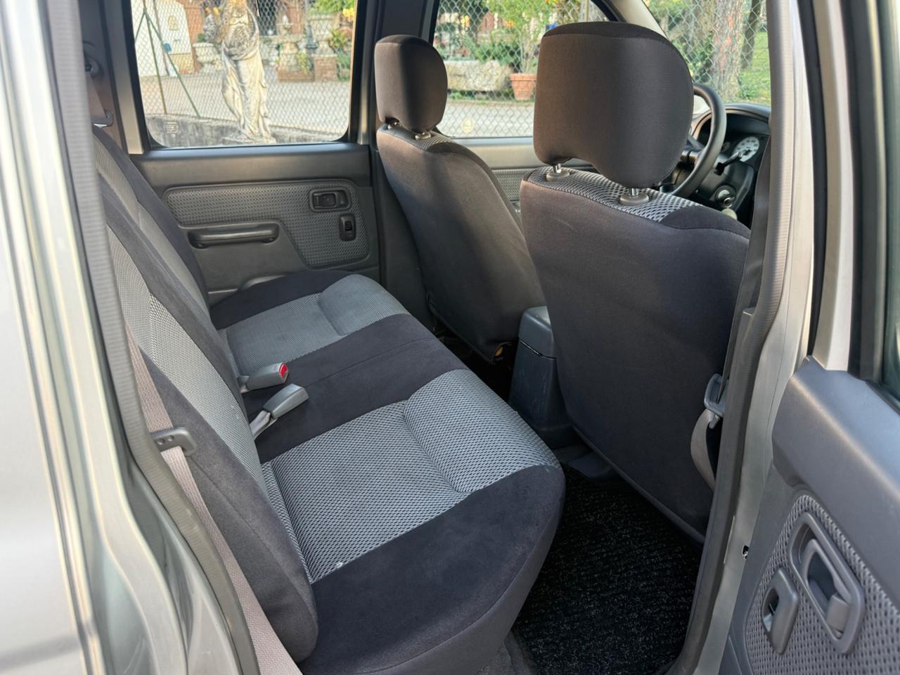 Nissan Pick Up Pick-up 2.5 TD 4 porte Double Cab Navara