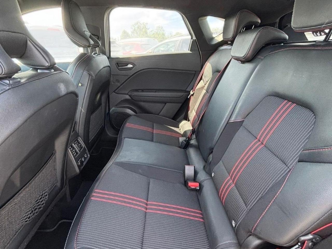 Renault Captur Full Hybrid E-Tech 145 CV RS Line