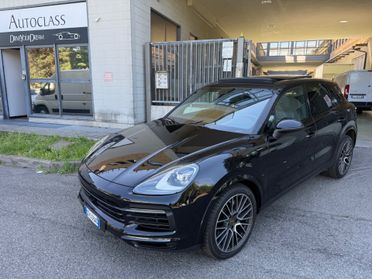 Porsche Cayenne 3.0 V6 TETTO