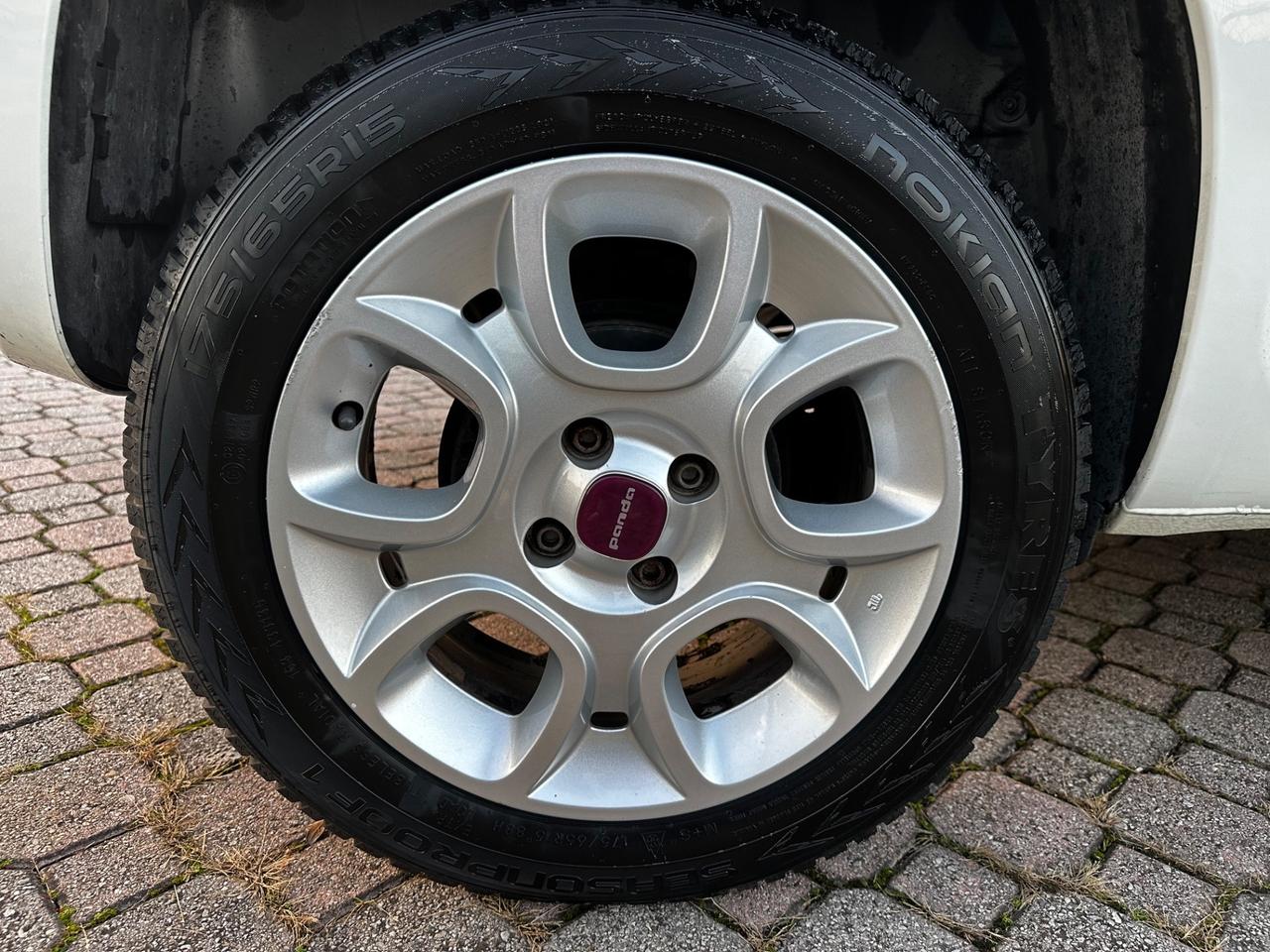 Fiat Panda 0.9 TwinAir Turbo Natural Power Lounge