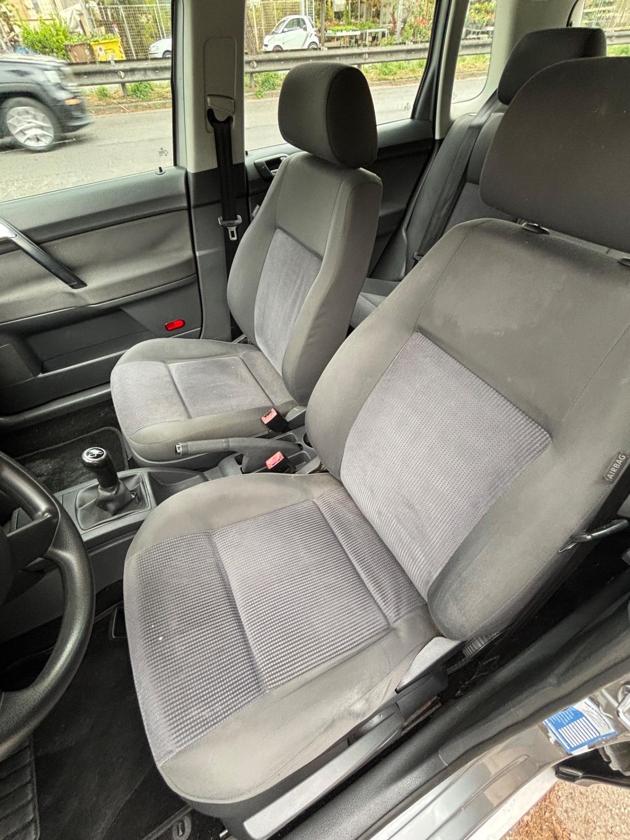 Volkswagen Polo 1.4/80CV 16V 5p. Sportline
