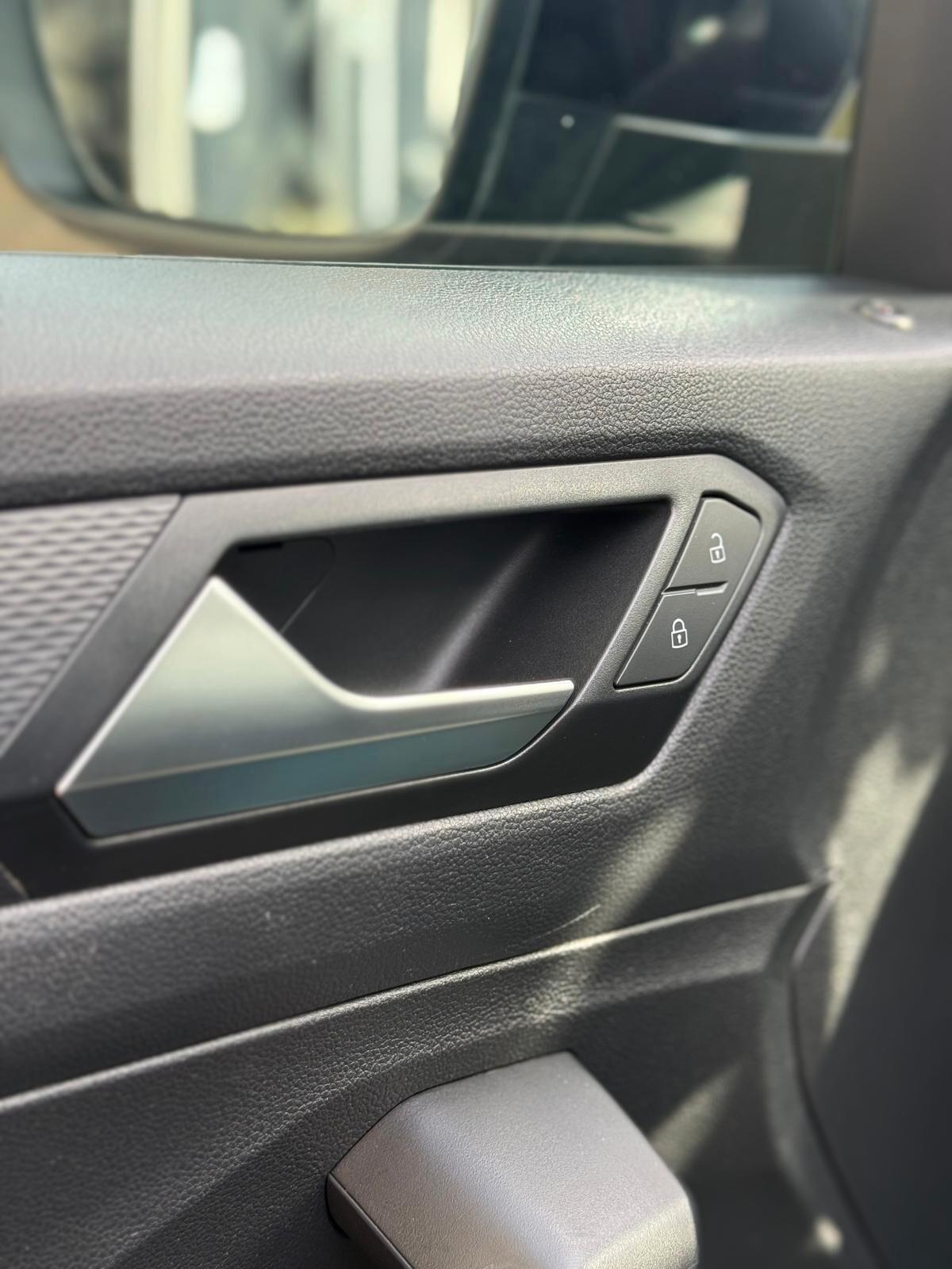 Volkswagen T-Roc 1.6 TDI SCR STYLE BlueMotion