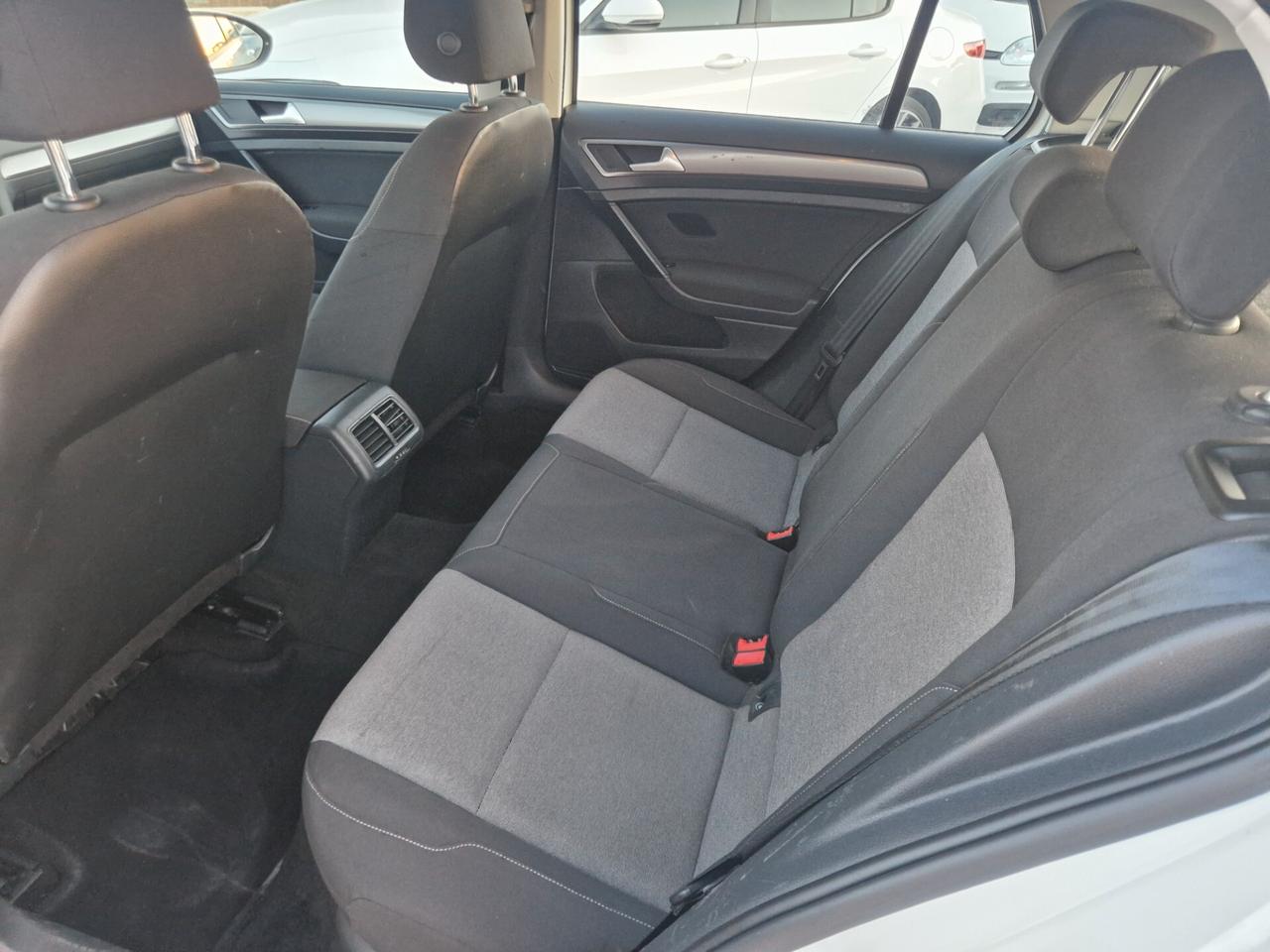 Volkswagen Golf 7 1.6 TDI - 2015