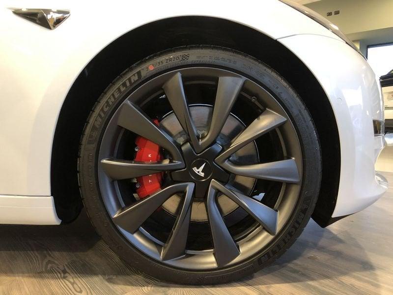 Tesla Model 3 Long Range Performance AWD