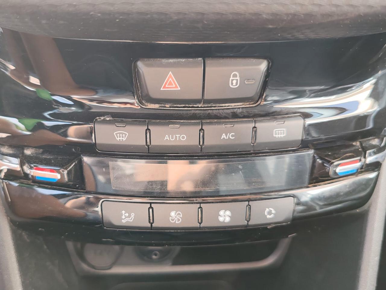 Peugeot 2008 1.6 115 CV