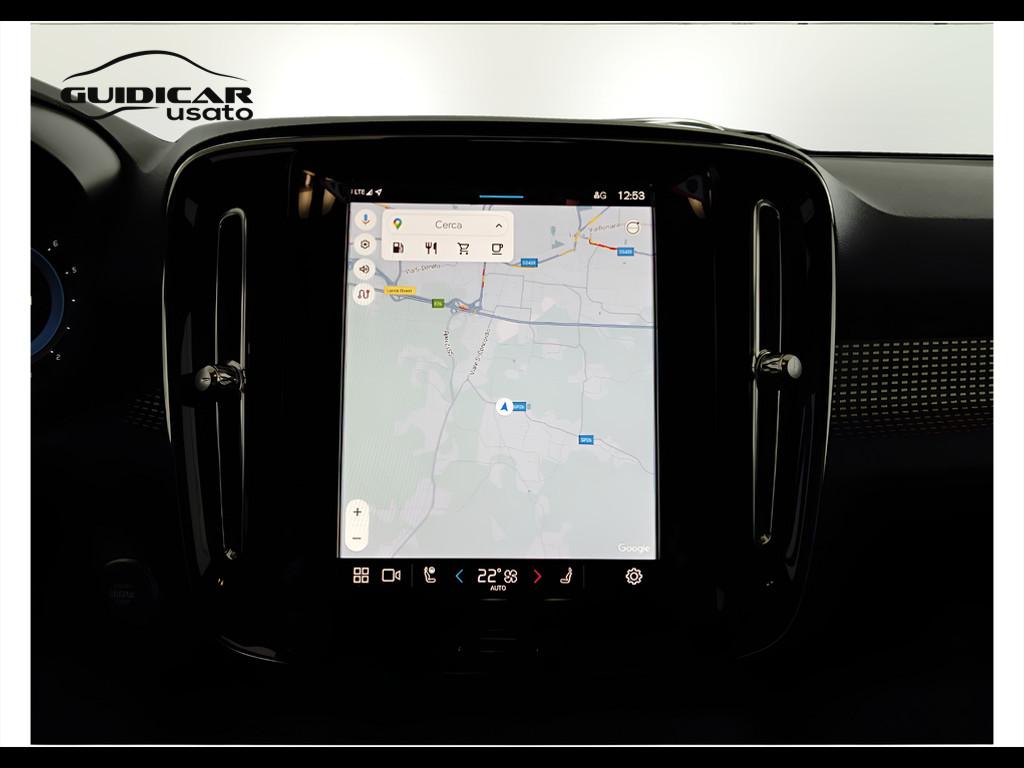 VOLVO XC40 2023 - XC40 2.0 b3 Plus Black Edition auto
