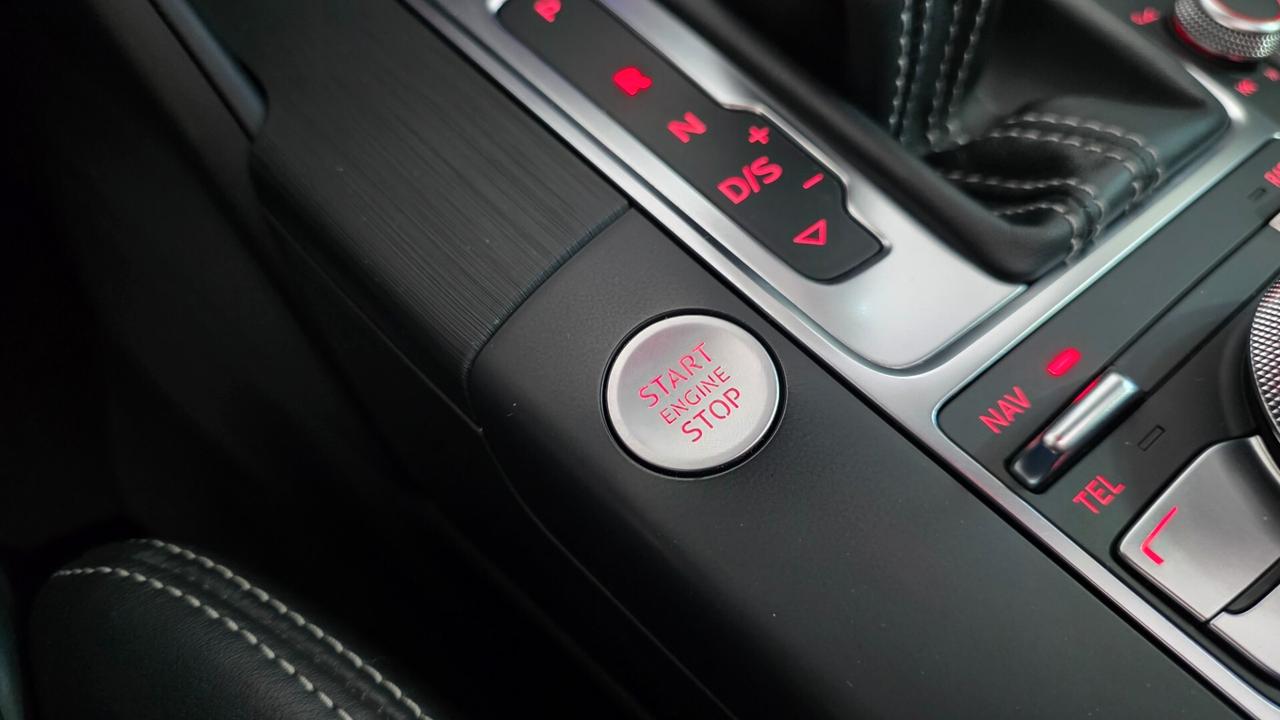 Audi A3 SPB 2.0 TDI 184 CV S tronic S Line quattro TETTO