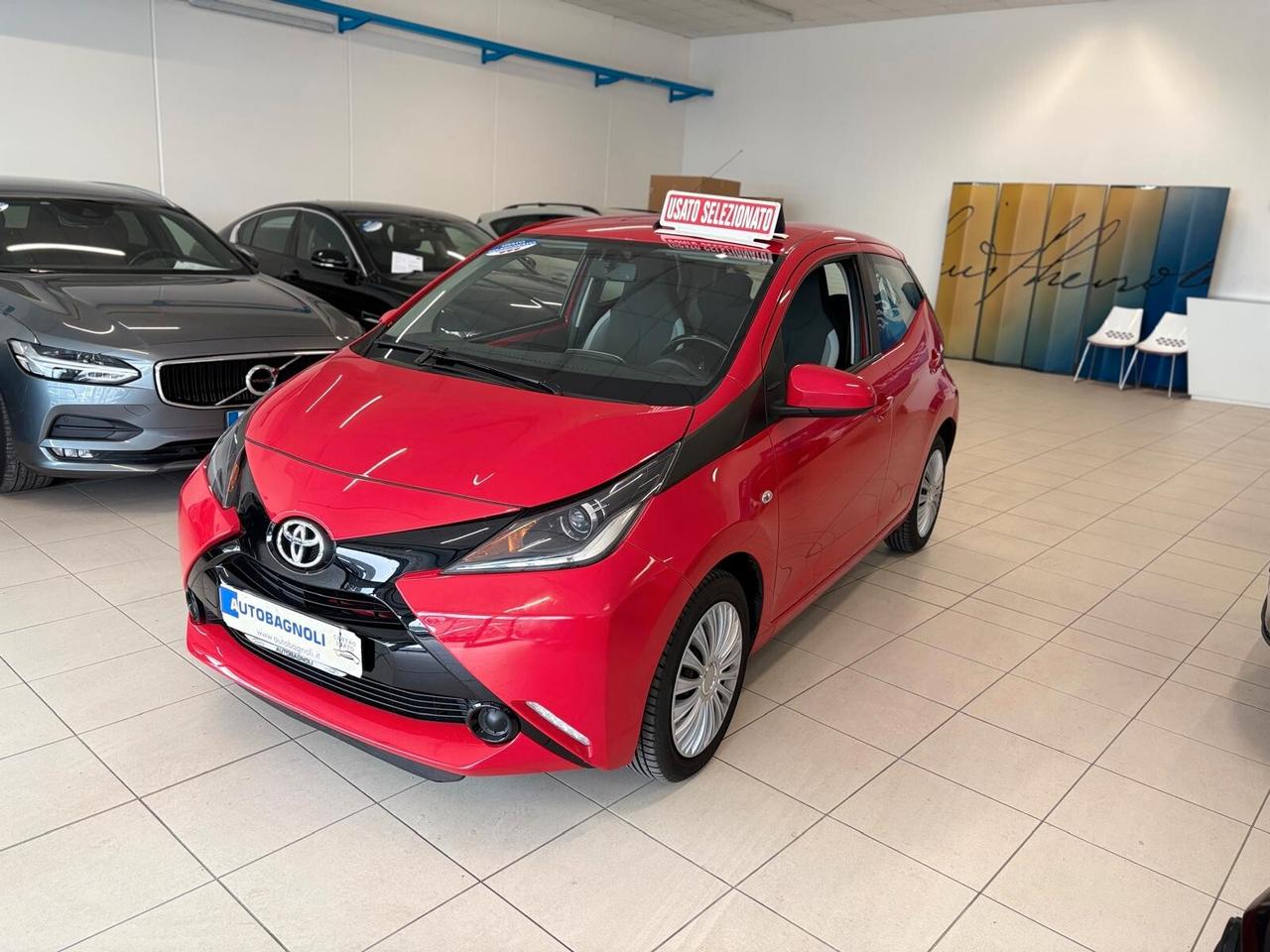 Toyota Aygo X-COOL 1.0 VVT-i 69 CV 5 porte 51000 KM
