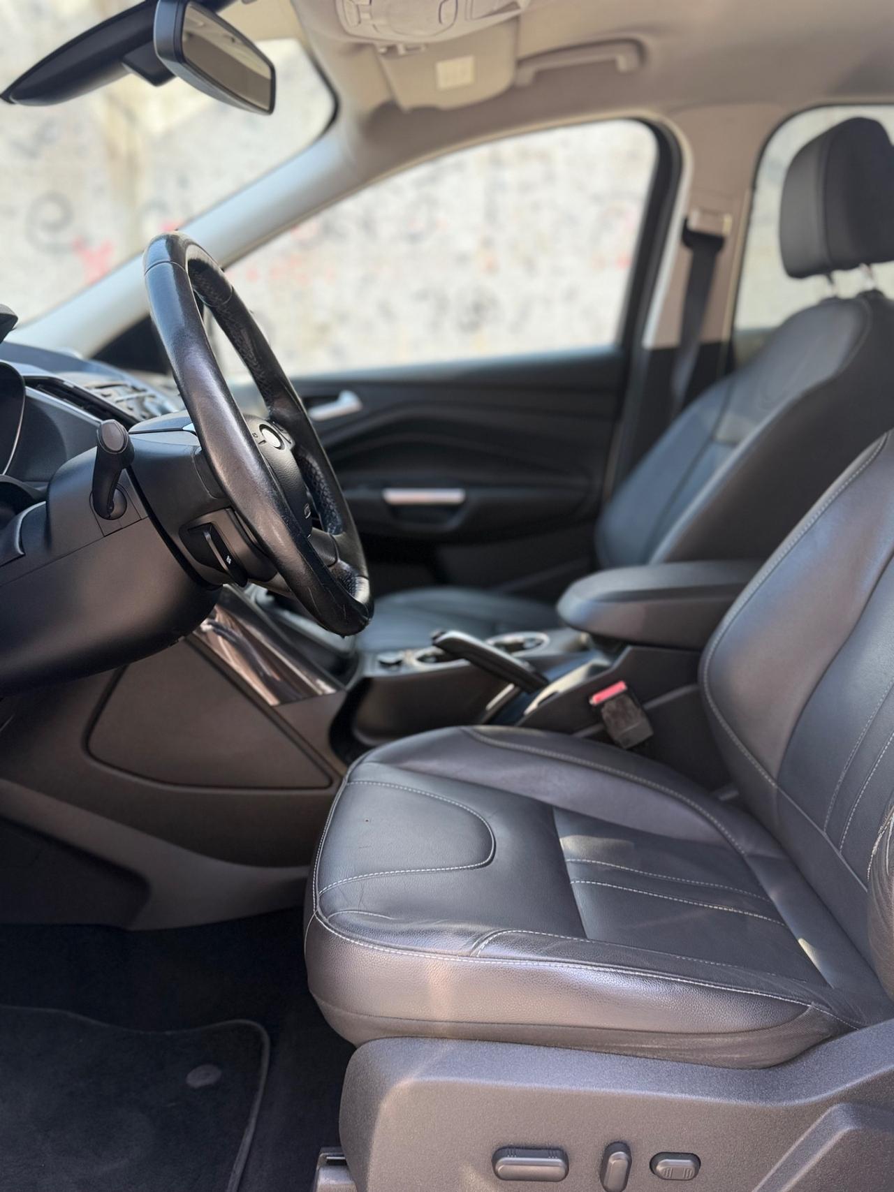 Ford Kuga 2.0 TDCI 163 CV 4WD Powershift Titanium X