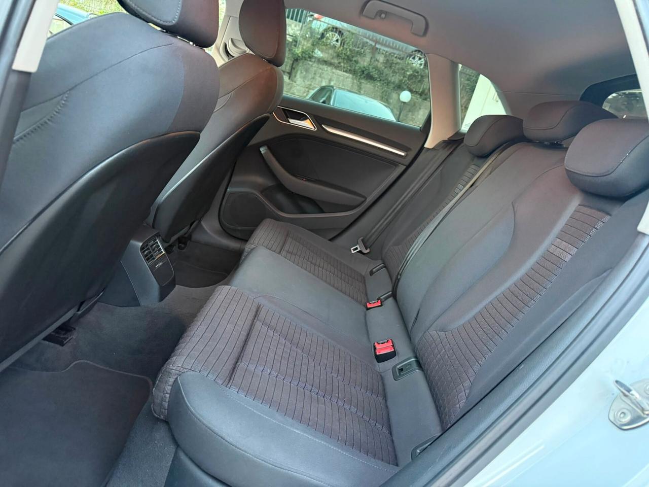 Audi A3 SPB 1.6 TDI 105Cv Ambition