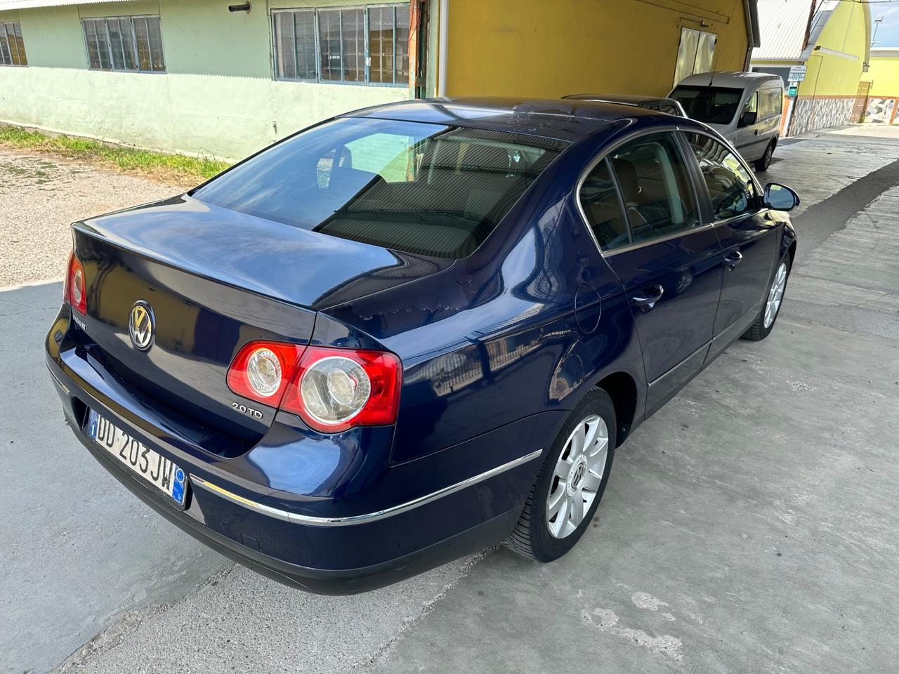Volkswagen Passat 2.0 TDI Berlina - 2006