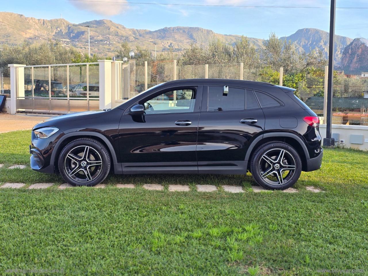 MERCEDES-BENZ GLA 200 d Automatic Premium