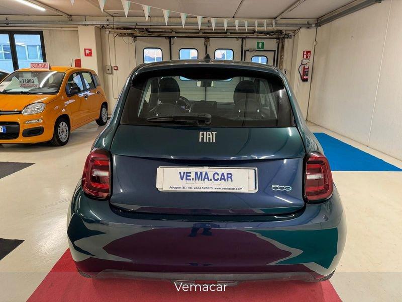 FIAT 500 500e Berlina 42 kWh Icon