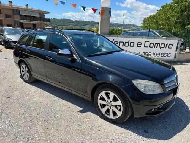 MERCEDES-BENZ C 220 CDI S.W. Avantg.