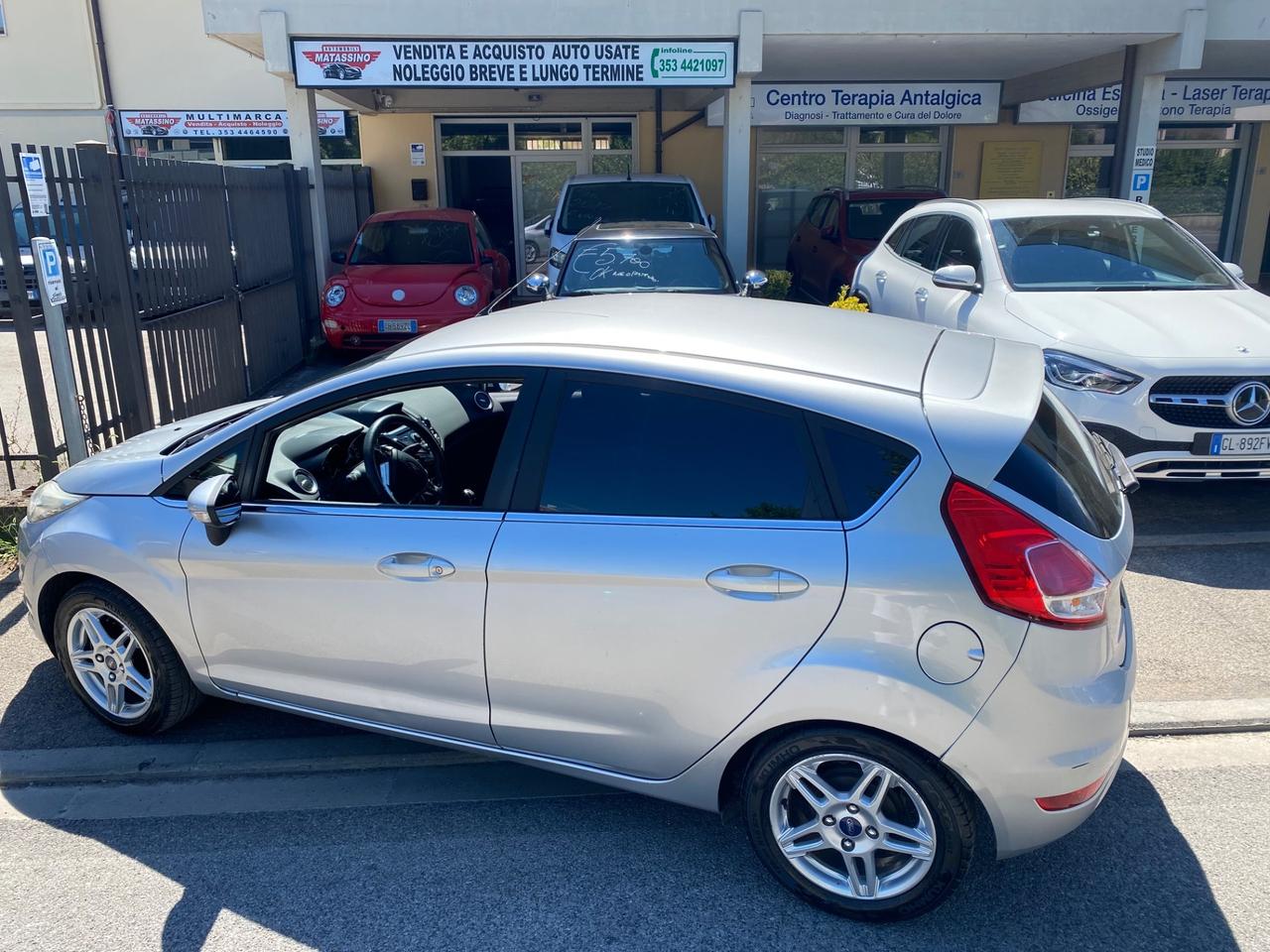 Ford Fiesta 1.6 TDCi 95CV 5 porte ok neopatentati