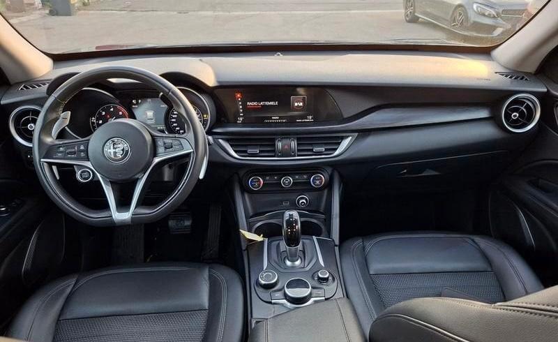 Alfa Romeo Stelvio 2.2 Turbodiesel 210 CV AT8 Q4 Super