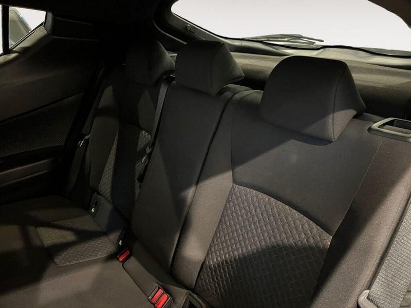 Toyota C-HR (2016-2023) 1.8 Hybrid E-CVT Trend