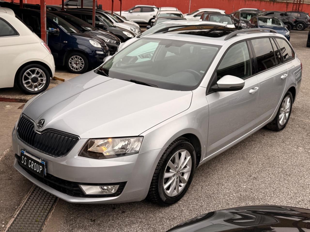 Octavia 1.6 TDI/dsg/rate/(( 80 mila km- unipro ))