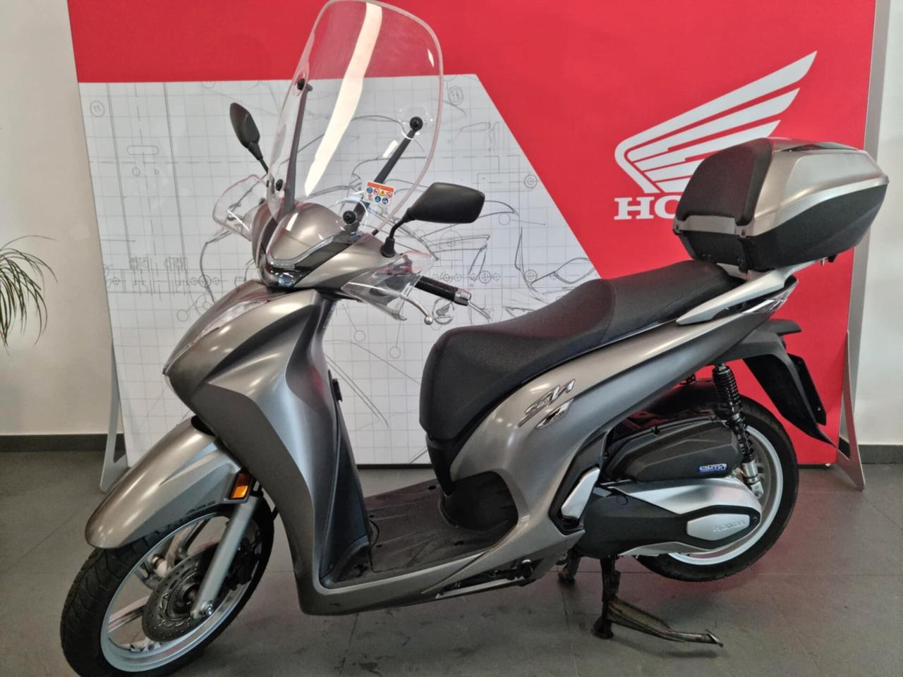 Honda SH 350 - 16.226 km - 2021