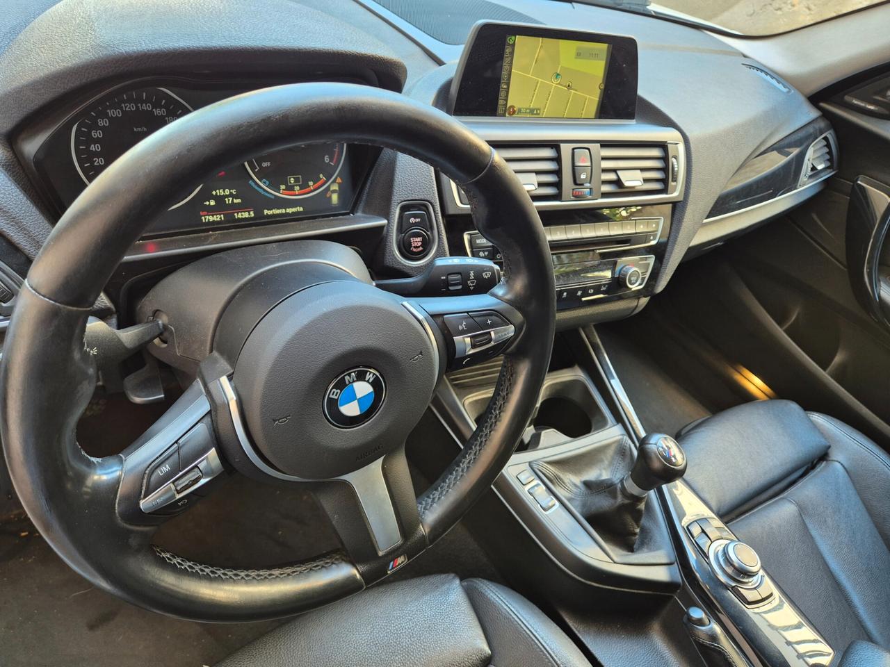 Bmw 120 120d 5p. Urban