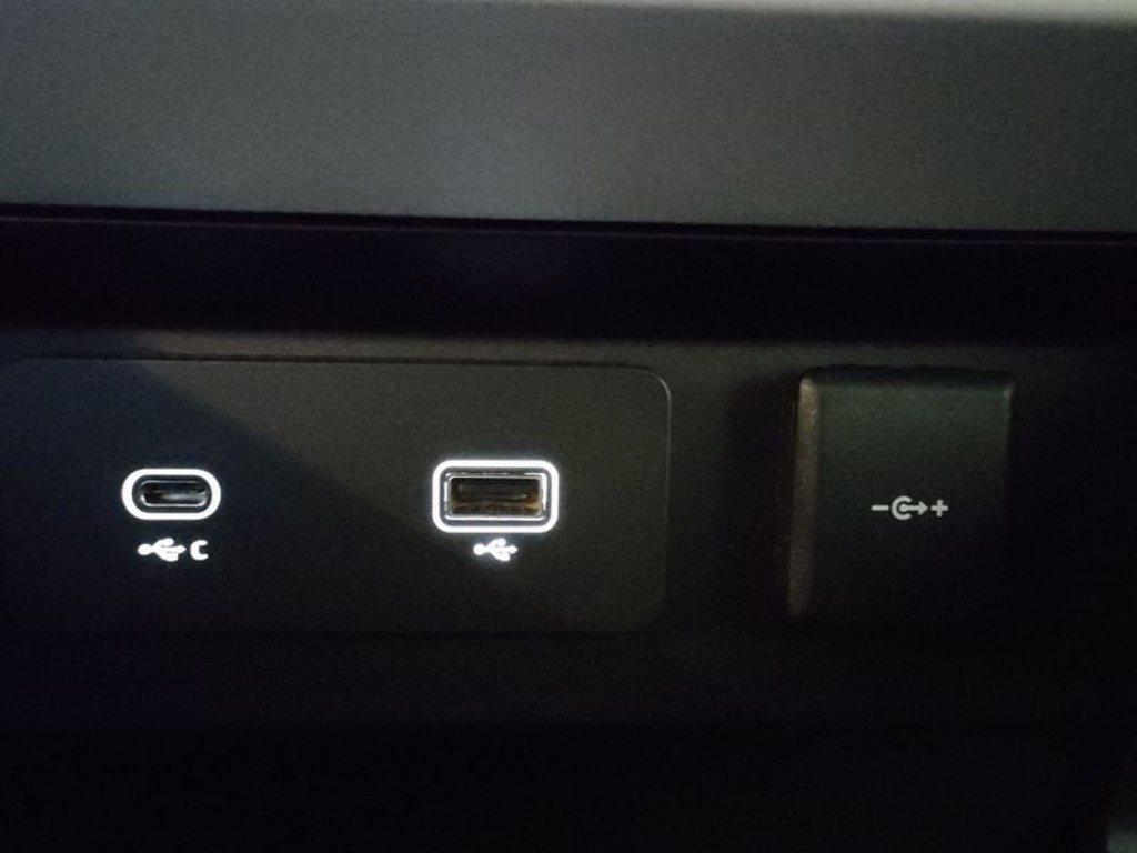 LAND ROVER Defender (2019) LAND ROVER 90 3.0D I6 250 CV AWD Auto X-Dynamic S del 2022